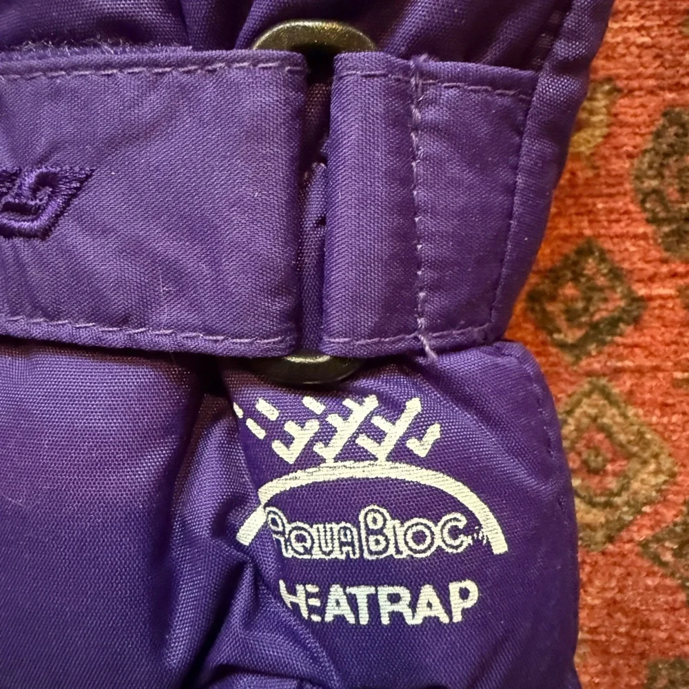 NWT Vintage Gordini Women's Heattrap Mittens in 80’s 90’s Purple and Black